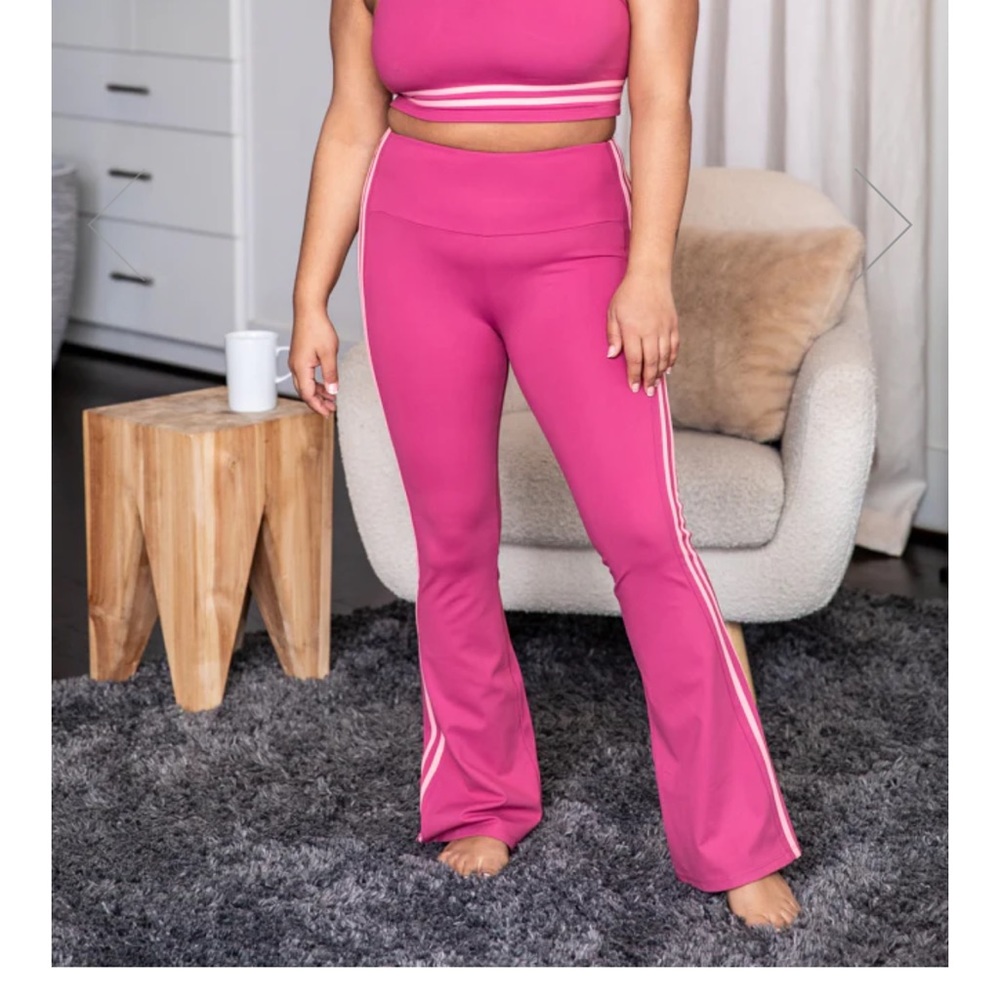 Pink flare leggings